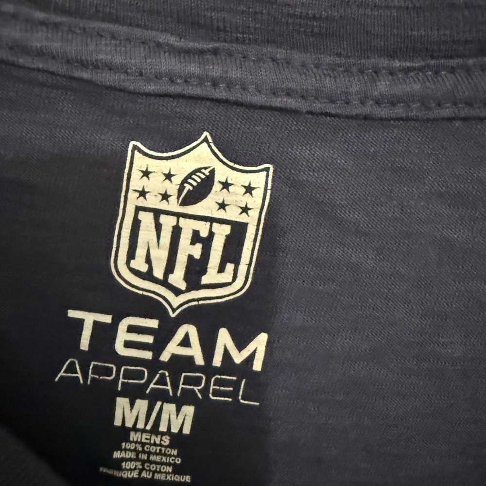 Men's Navy LA Rams T-Shirt with Gold Logo *GOOD USED CONDITION* - Picture 5 of 5